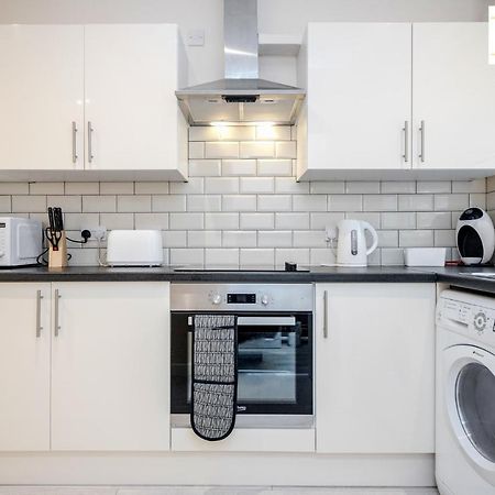 Bedford Hospital Victoria Apartments A And B By Homely Spaces Short Lets & Serviced Accommodation Exteriér fotografie