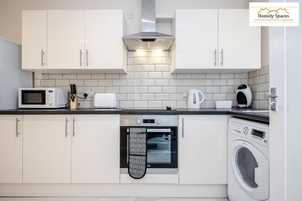 Bedford Hospital Victoria Apartments A And B By Homely Spaces Short Lets & Serviced Accommodation Exteriér fotografie