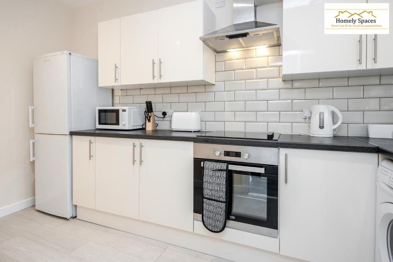 Bedford Hospital Victoria Apartments A And B By Homely Spaces Short Lets & Serviced Accommodation Exteriér fotografie
