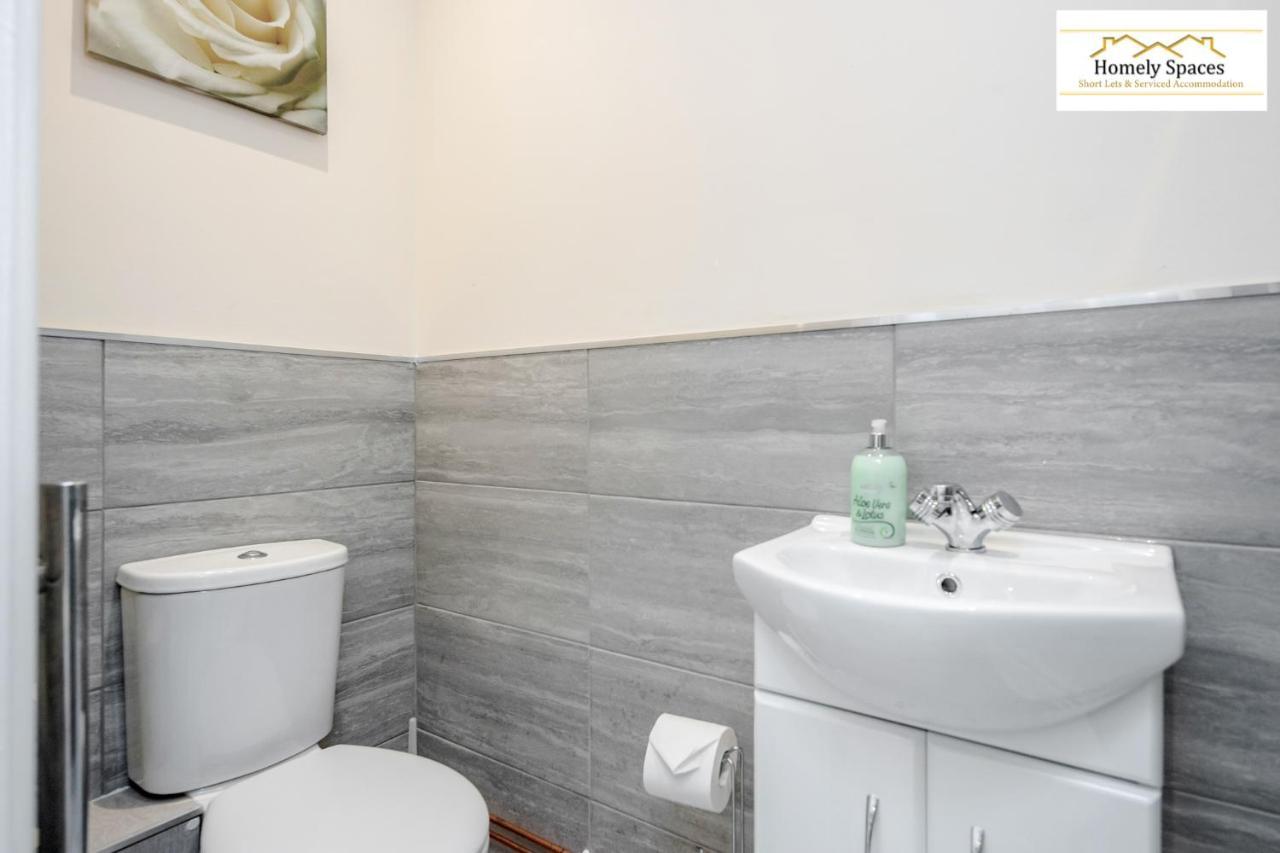 Bedford Hospital Victoria Apartments A And B By Homely Spaces Short Lets & Serviced Accommodation Exteriér fotografie